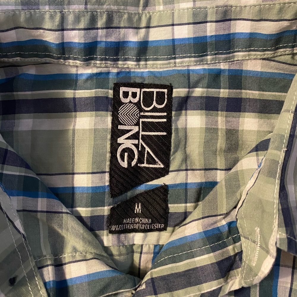 5/$25 Billabong Men’s Button Down Shirt - Picture 2 of 2